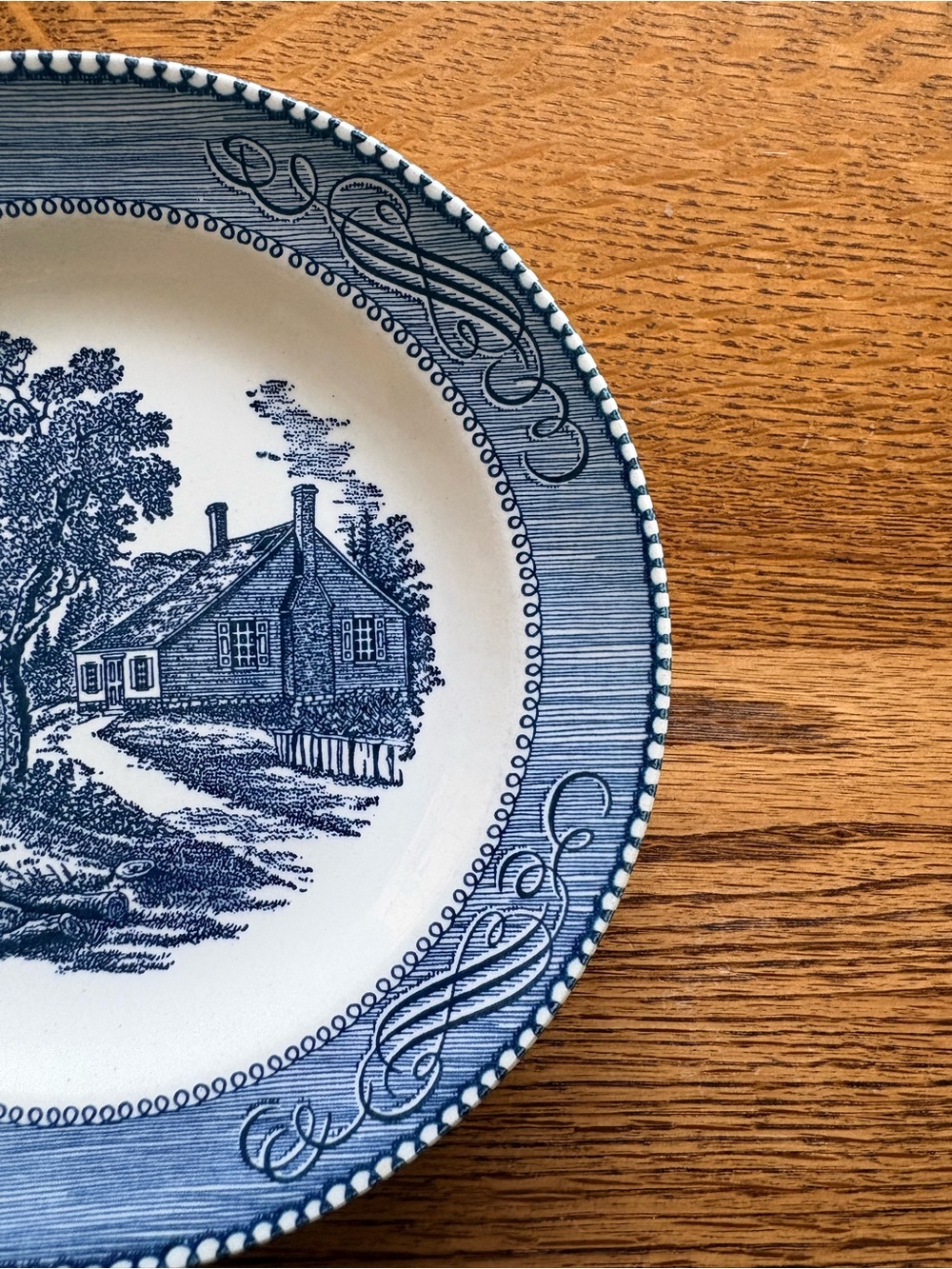 Vintage Currier & Ives Washington’s Birthplace set of three plates- ~7.25 inches - Picture 14 of 15
